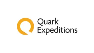 Logo von "Quark Expeditions" in schwarz und gelb mit weißem Hintergrund.