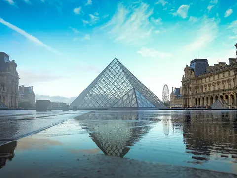 Paris und die Schönheit der Seine Viva Beyond