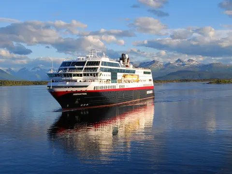 Spitzbergen-Linie – All Inclusive Signature Reise MS Midnatsol